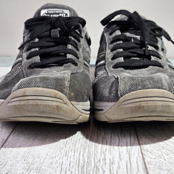 Skechers Relaxed Fit Memory Foam Shoes Men’s Size 12 Dark Gray Comfort Gorpcore - Picture 3 of 10